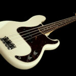 Fender AM Standard P-Bass RW OWT 12