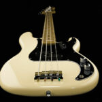 Fender Squier Matt Freeman Precision Bass VW 13