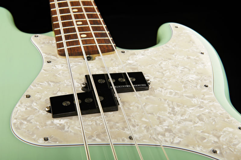 Fender Mark Hoppus Bass SG