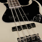 Fender American Deluxe J-Bass RW OW 11