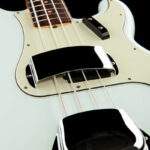 Fender AM Vintage 63 P-Bass FSBL 10