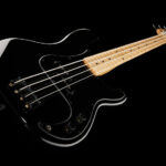 Fender Roger Waters Precision Bass 11