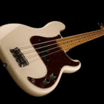Fender AM Standard P-Bass MN OWT 11