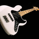 Fender American Deluxe J-Bass MN WB 11
