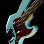 Fender 64 Jazz Bass Heavy Relic DB 12
