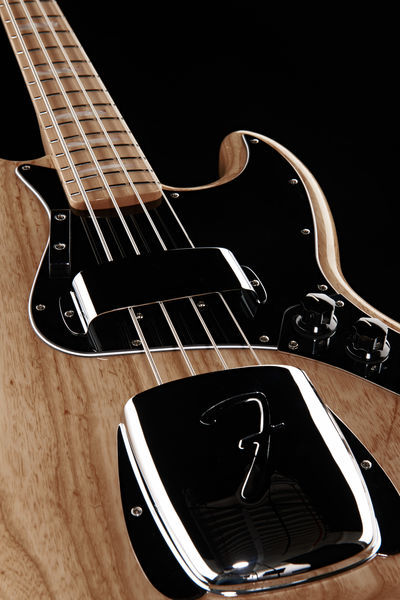 Fender 70 Jazz Bass NOS NAT