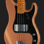 Fender 70 P-Bass Relic Copper 5