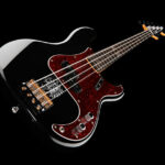 Fender Squier Eva Gardner P-Bass 11